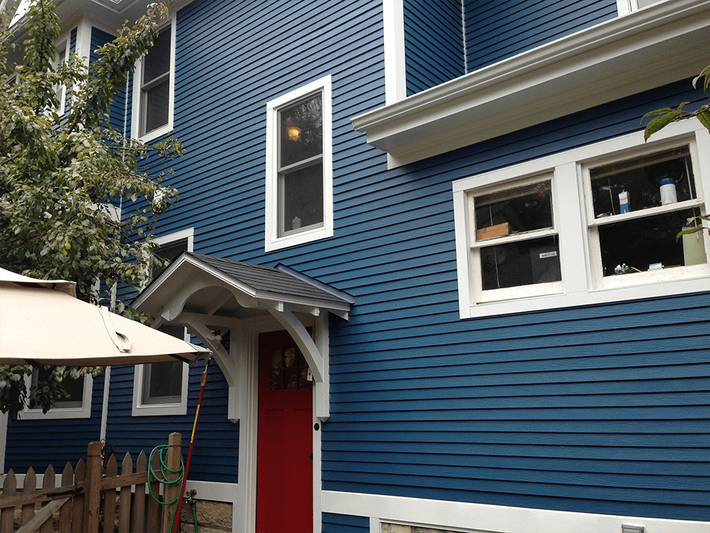 Custom Color Summer Night Hardie Siding With Arctic White Hardie