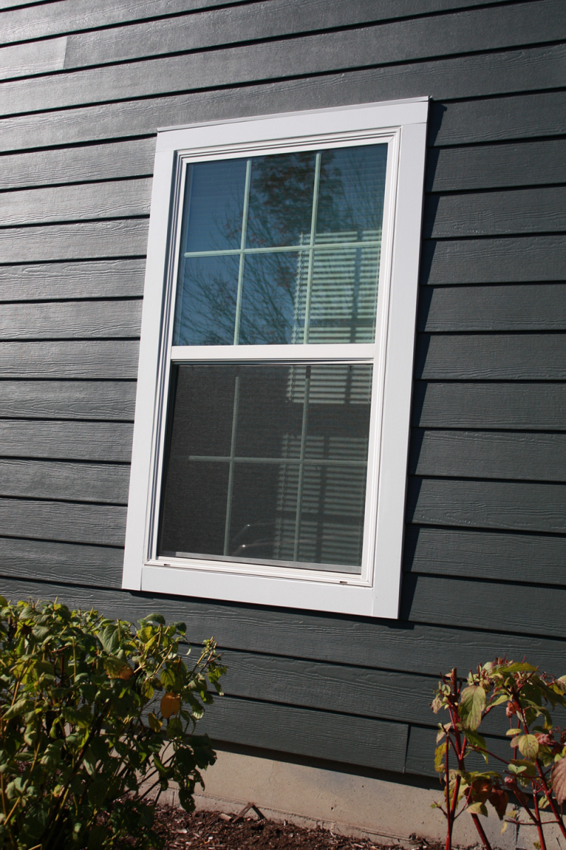 Andersen 100 Series Picture Windows, HardiePlank Cedarmill Iron Gray