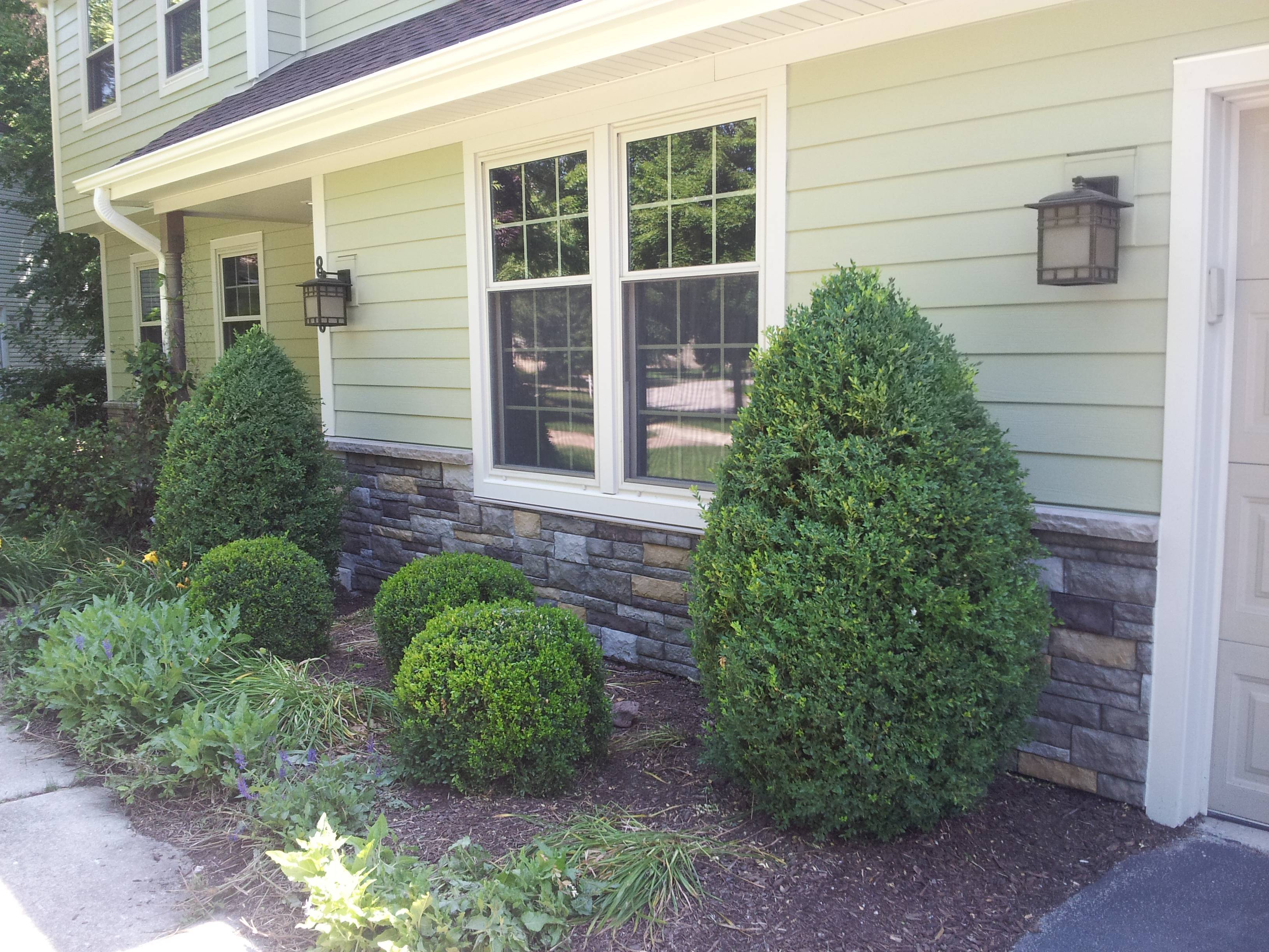 james hardie siding heathered moss and versetta stone siding 1