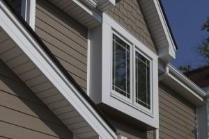Andersen A-Series Window installed in Clarendon Hills with Prairie style grilles.