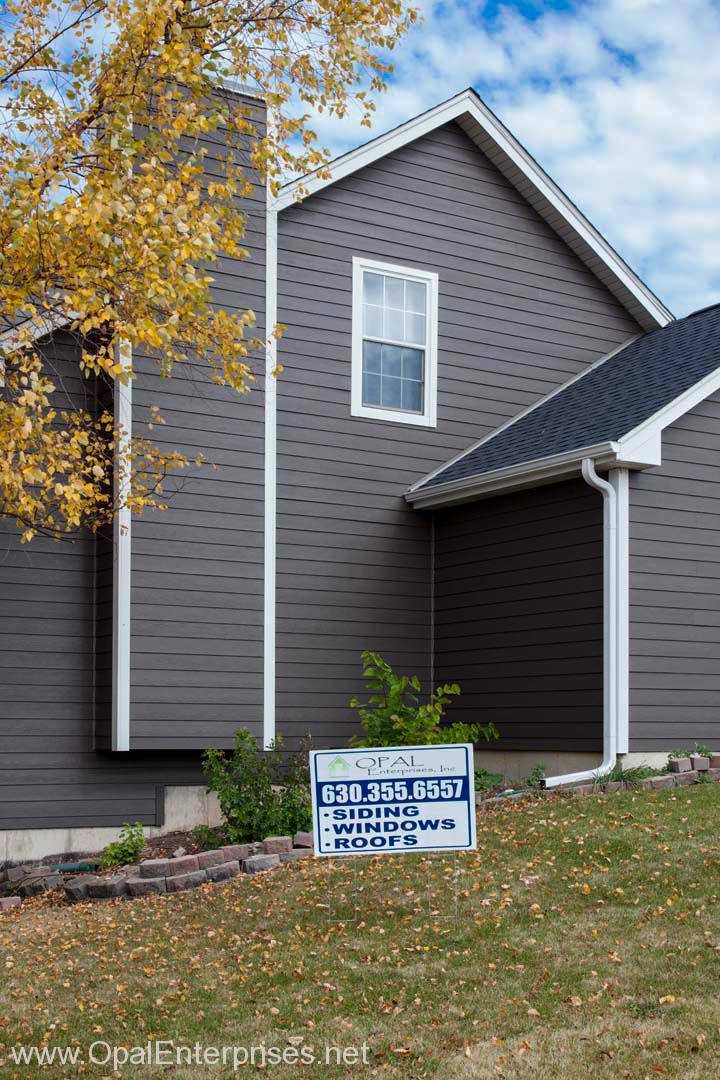 Bold & Beautiful with James Hardie Rich Espresso Siding Opal