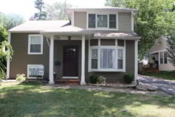 This home has a nice pairing of James Hardie siding with Monterey Taupe and Timber Bark.