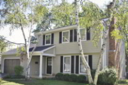 james-hardie-fiber-cement-siding-monterey-taupe-931-alice-court-st-charles-il-1-e1395421167240-250×161