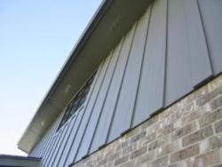 james-hardie-hardiepanel-vertical-siding-timberbark-13722-Santa-Fe-Trail-Orland-Park-IL-1-e1395420667550-250×167