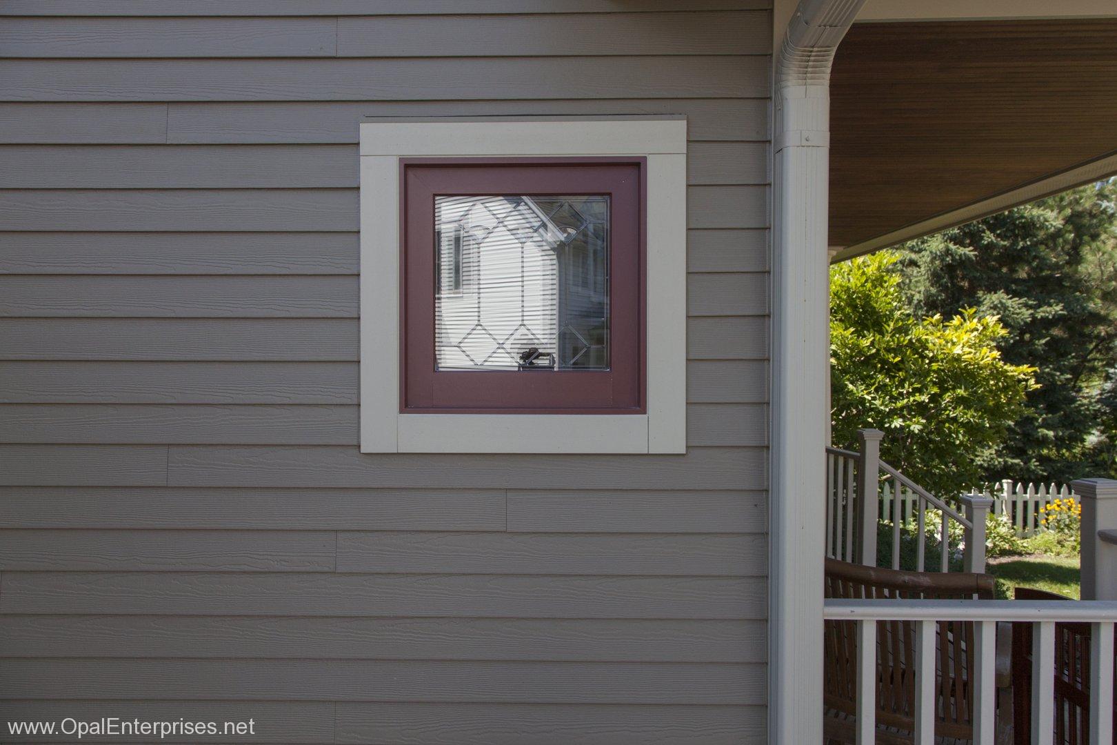 Andersen A-Series art glass window