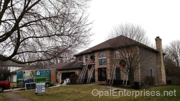 Home getting new windows in Naperville, IL