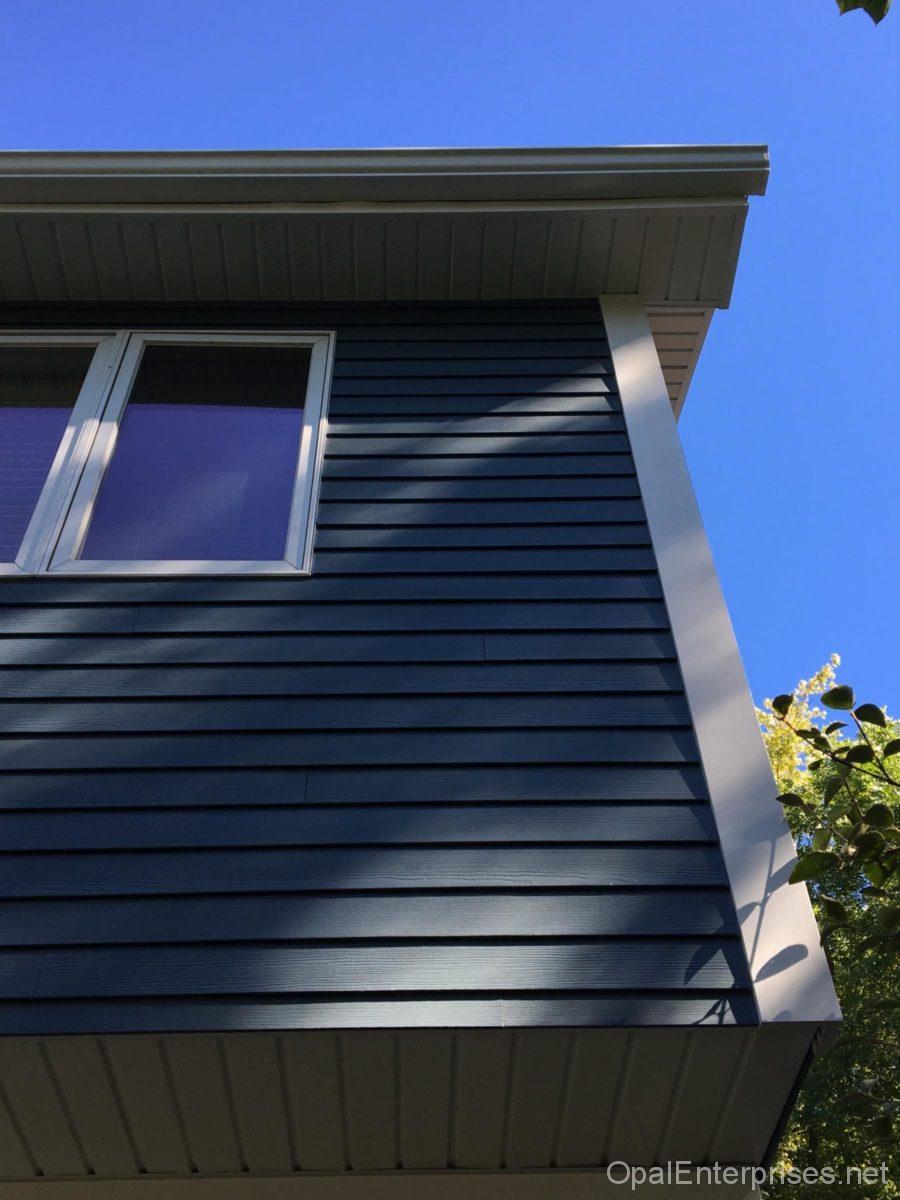 James Hardie Siding in Evening Blue