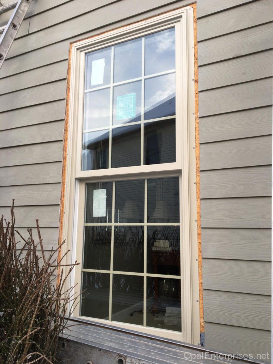 Beechworth windows being installed in Plainfield IL
