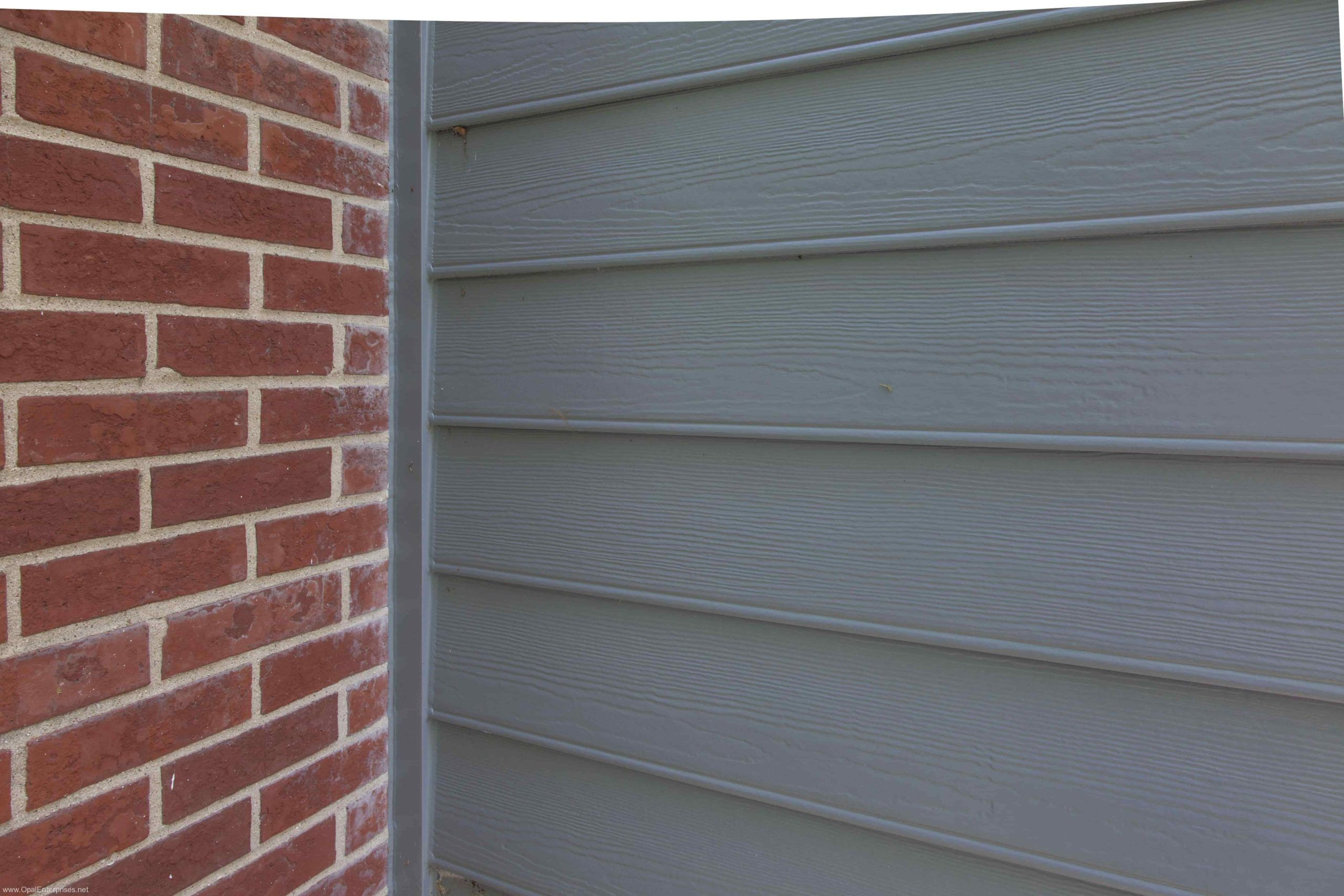 James Hardie Beaded Plank Siding in Boothbay Blue